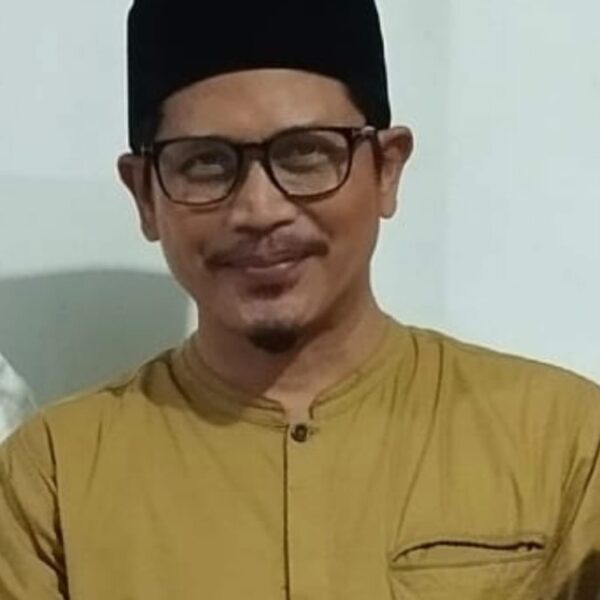 القصيدة الرجزية في مدح الشيخ عمادالدين عثمان المجدد من بنتن