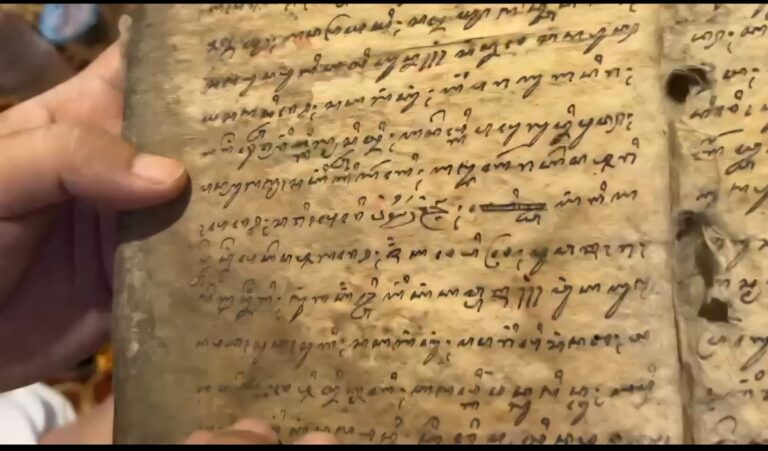 GEGER: MANUSKRIP-MANUSKRIP SUNAN AMPEL DARI ABAD 15 dan 16 MASEHI DITEMUKAN DI BANTARSARI CILACAP